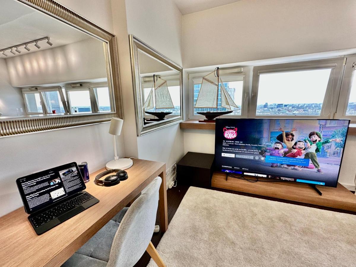 Top Metro X2 Fast Wifi 400 Mbs 70'Tv Netflix Hbo Max Appletv+ Disney+ Warsaw Ngoại thất bức ảnh